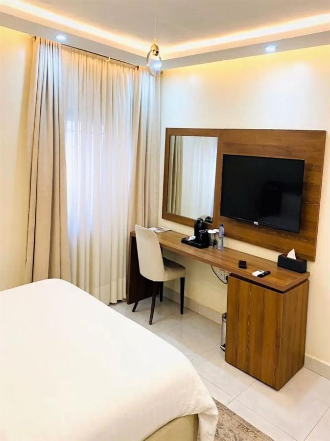 Plush Hotel,アブジャ エクステリア 写真